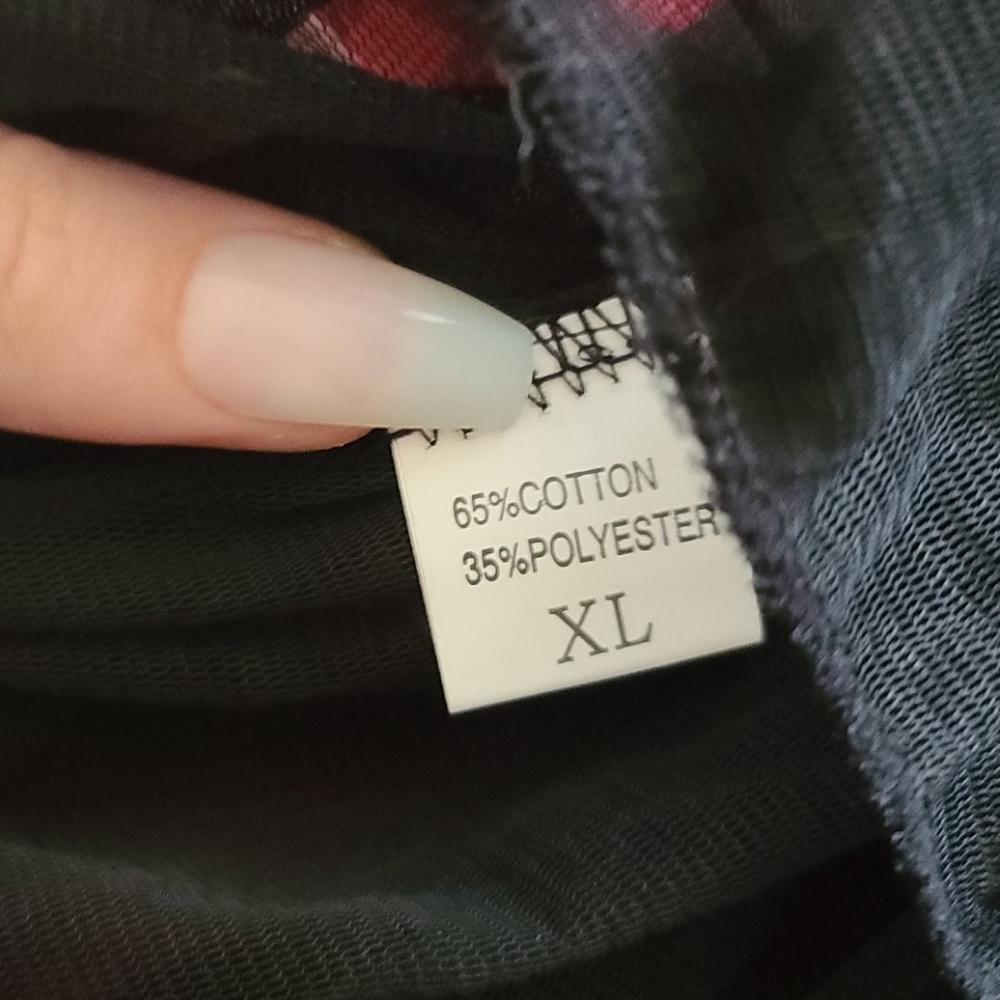 Intiments - Picture 2 of 2